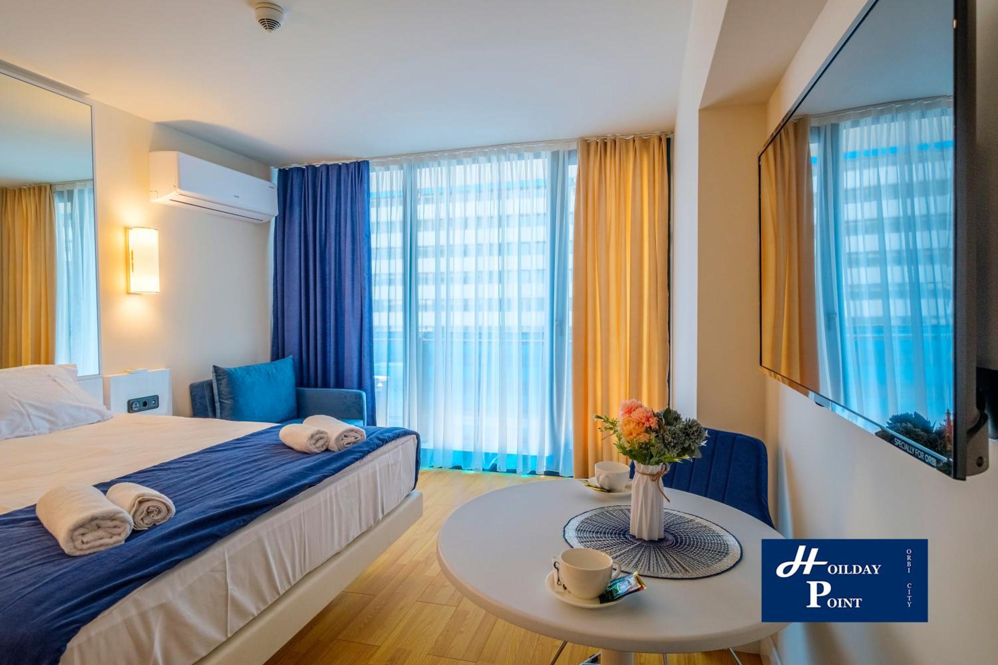 Holiday Point Orbi City Batoumi Extérieur photo